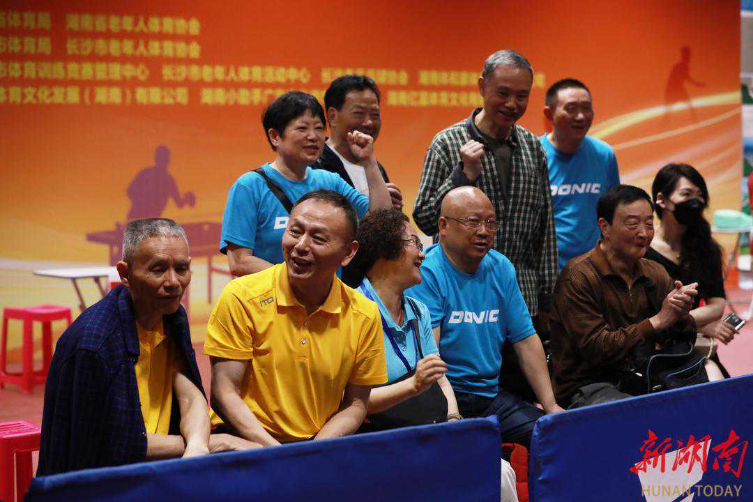 以球会友 2023省老年人乒乓球比赛在长沙开赛