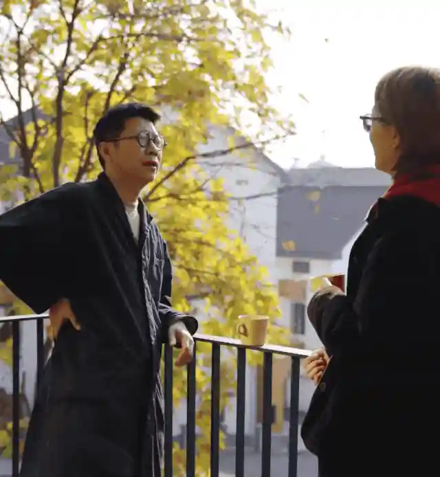 一张皮他玩了26年:我享受被包裹又挣脱的感觉