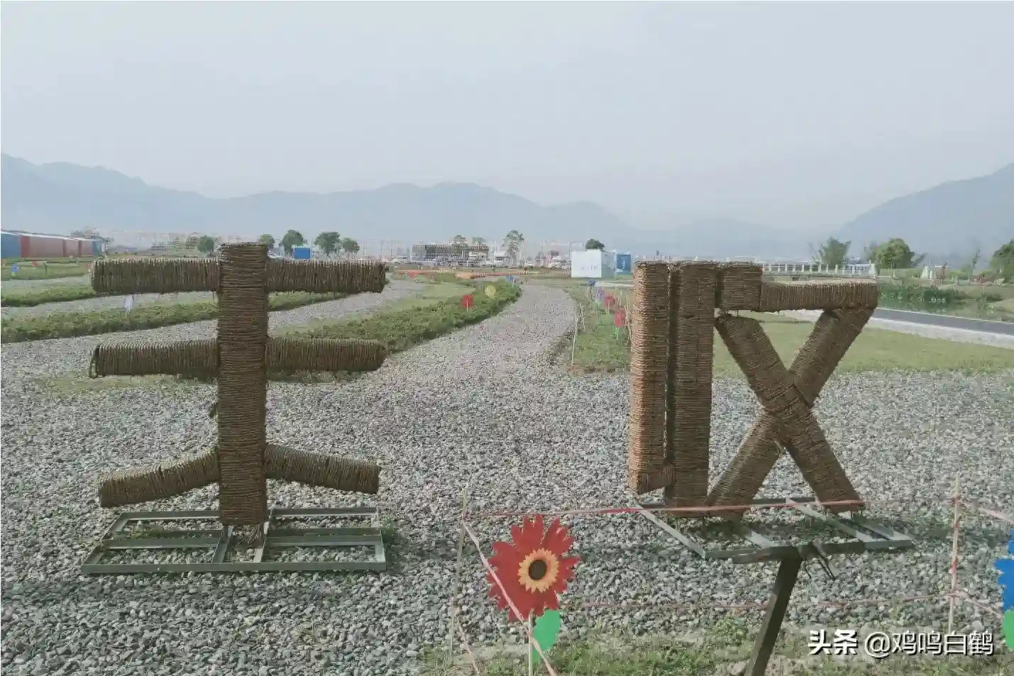 蓑衣鱼篓 孤舟垂钩